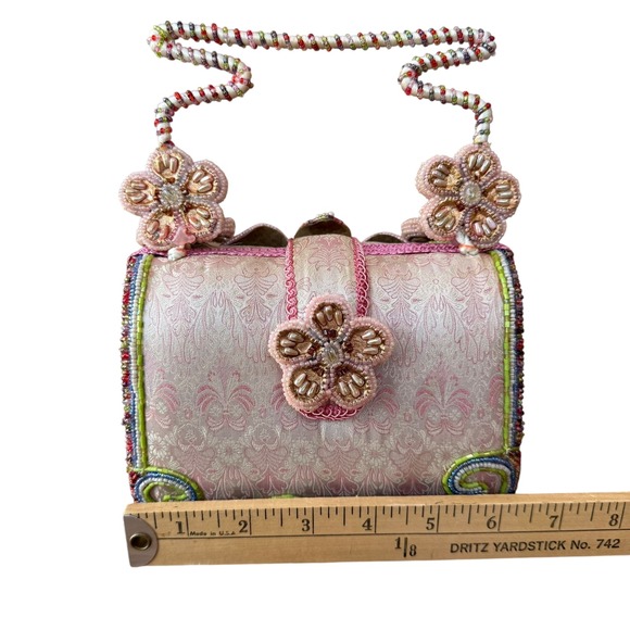 Mary Frances Beaded Flower Clutch Handbag Pink Pastel Embroidered Evening Bag - Picture 14 of 15